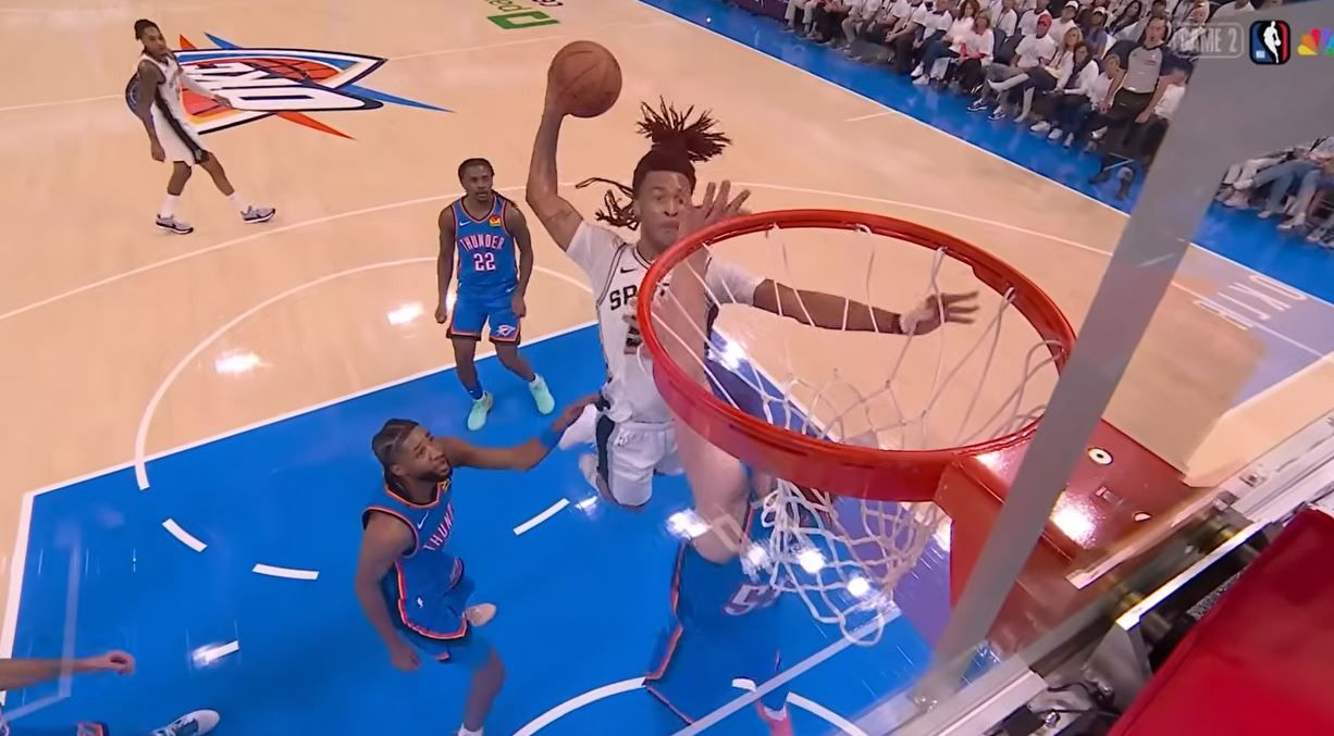Stephon Castle INSANE POSTER DUNK on Isaiah Hartenstein in Game 2